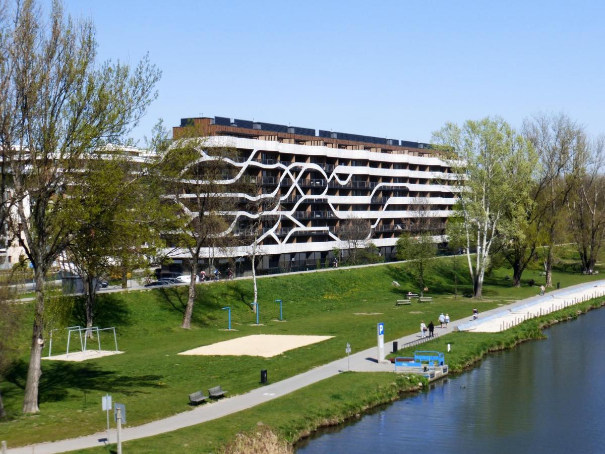Apartament Nad Wisla - Pianissimo คราคูฟ ภายนอก รูปภาพ